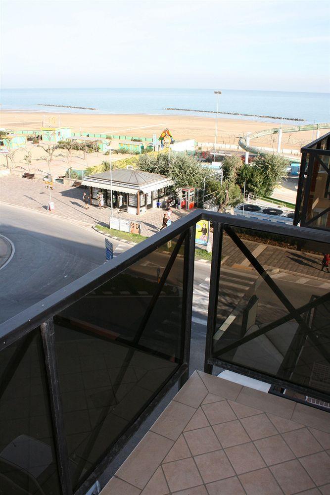 Residenza Sol Holiday Rimini Kültér fotó