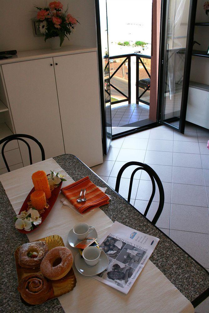 Residenza Sol Holiday Rimini Kültér fotó