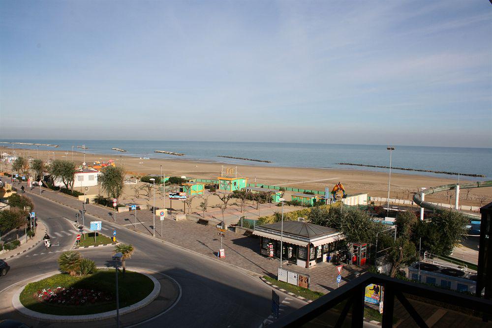 Residenza Sol Holiday Rimini Kültér fotó