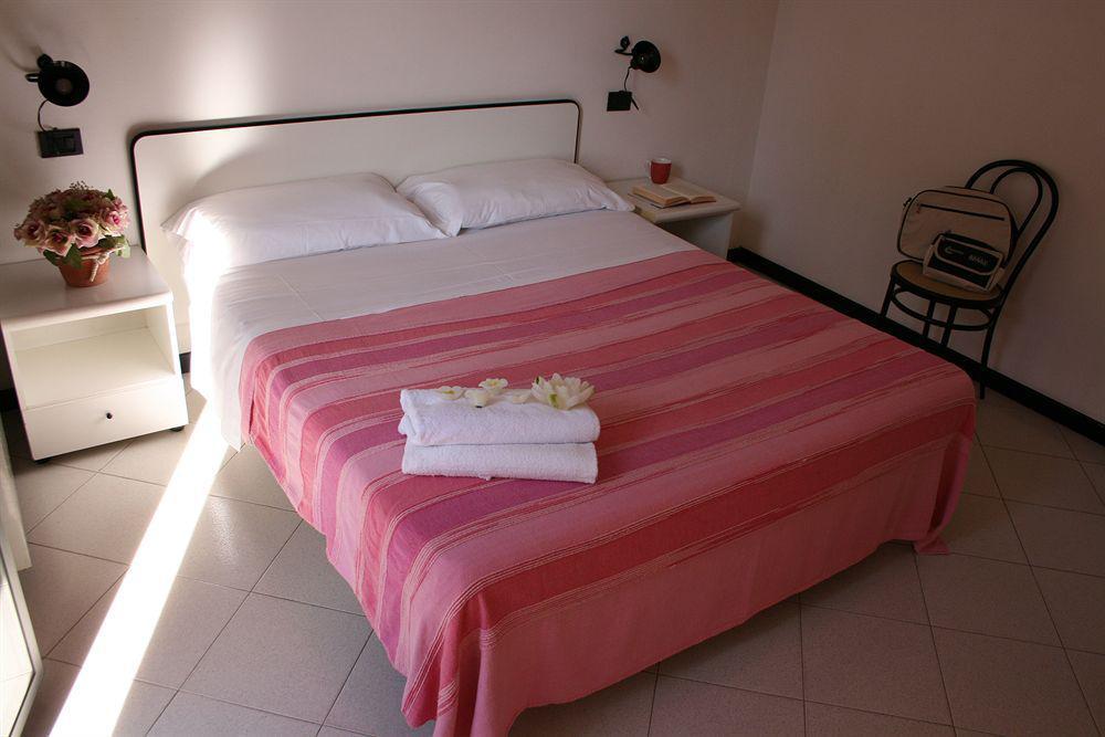 Residenza Sol Holiday Rimini Kültér fotó