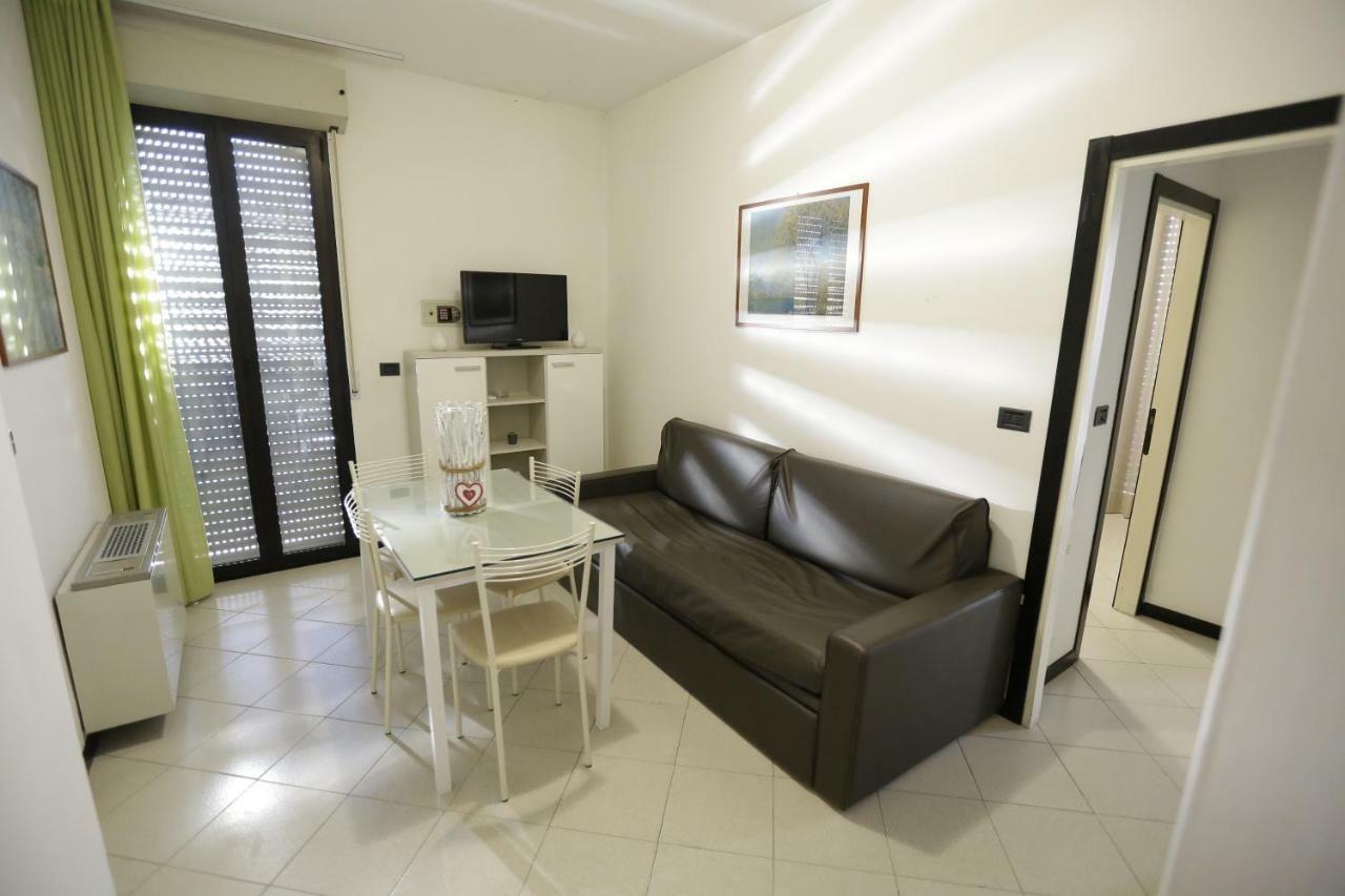 Residenza Sol Holiday Rimini Kültér fotó